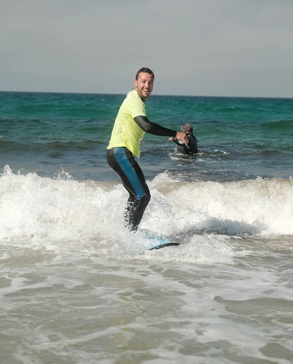 escuela de surf en Tarifa alumnos satisfechos